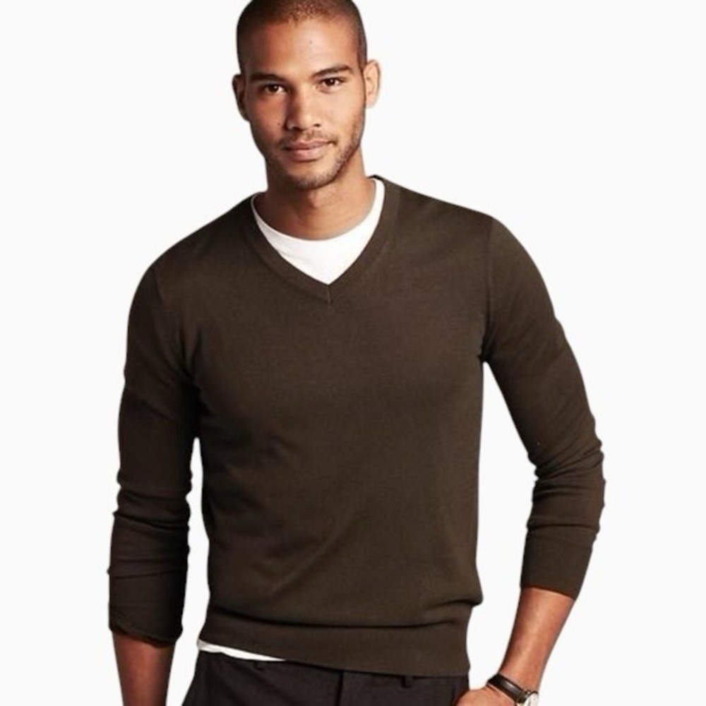 Banana Republic Fine Merino Wool Men's Sweater Brown Mocha Color Size Medium